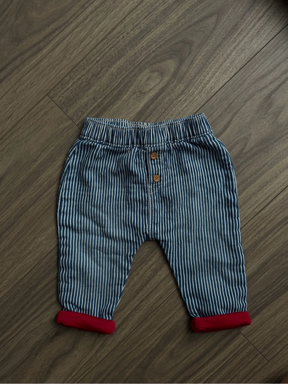 Osh Kosh Striped Blue Kids Pants with Red Cuff Size 6-9 months